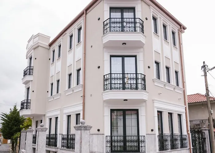 Alko Cozy 2-bedroom 1-a Apartment